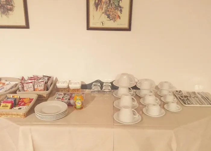 Elis' Πανσιόν 4*