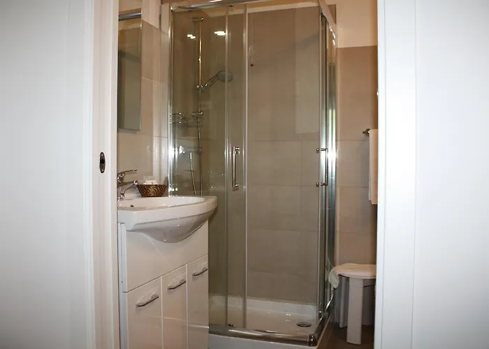 Πανσιόν Elis' 4*