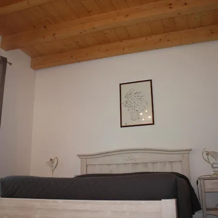 Elis' Guest house *