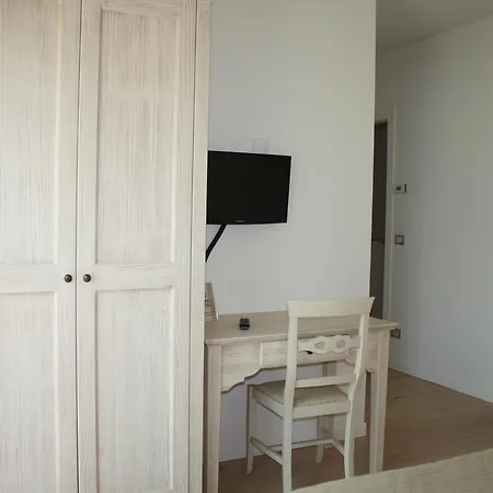 Guest house Elis'